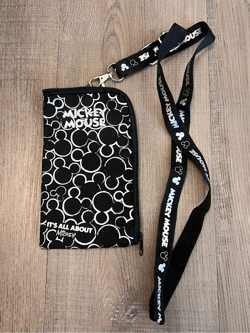 Disney Lanyard w/ Detachable ID Badge Phone Holder Wallet Coin Purse
